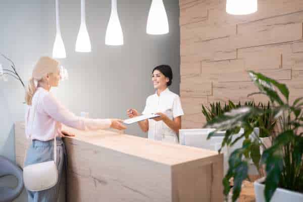Como Criar uma Rotina de Atendimento Digital Humanizado na Clínica