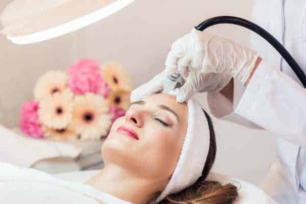 Como Captar Clientes para Clínica de Estética 7 Estratégias que Funcionam de Verdade